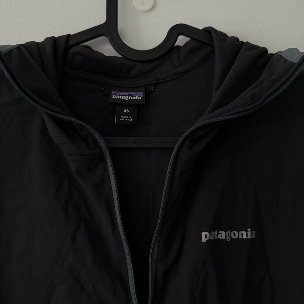 Patagonia Men’s Airshed Pro Pullover - Picture 3 of 8